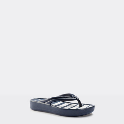 Breezy Navy