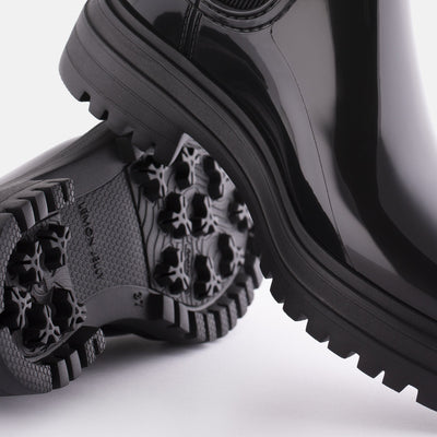 Walker Black/Black